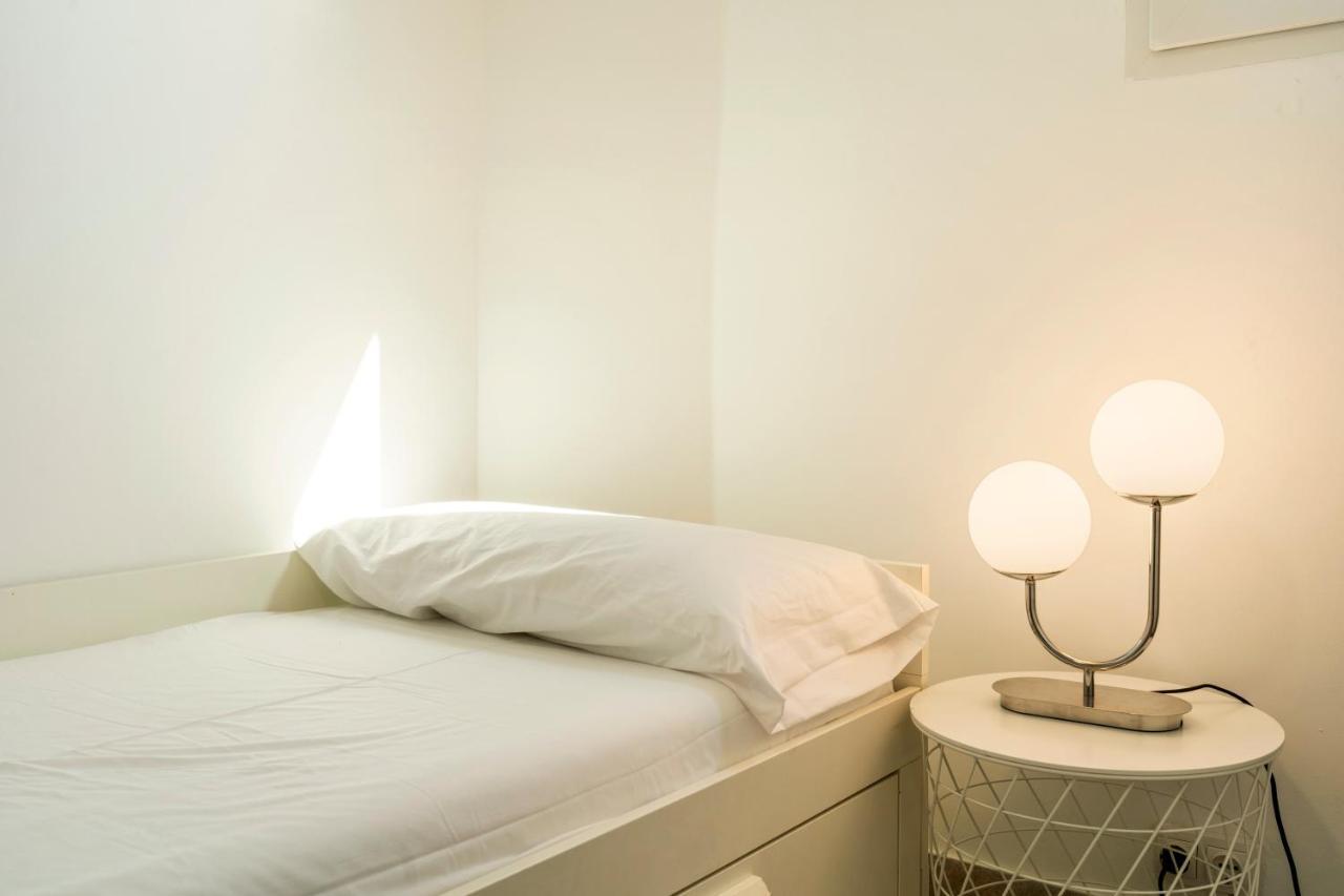 Apartamento Cerca De La Playa บาร์เซโลนา ภายนอก รูปภาพ